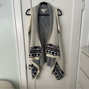 Entro Cream and Black Patterned Cardigan Vest